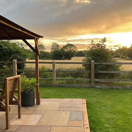 Wood Norton Idyllic Rural Retreat - Stunning 2 Bed Annex.ヴィラ エクステリア 写真
